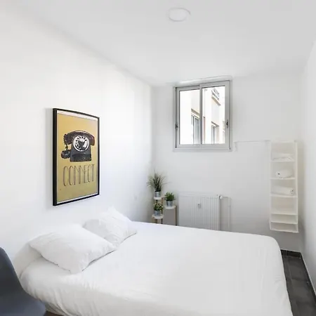 Ephemoria - Appartement Familial Proche Cathedrale Reims Exterior photo